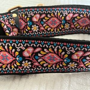 Purse or Guitar Strap Pink Jaquard
